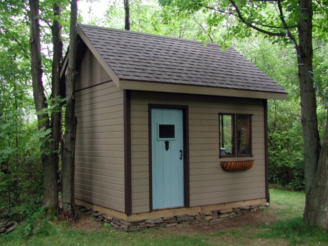 mystudiojustaftercompletiononjuly122004.jpg