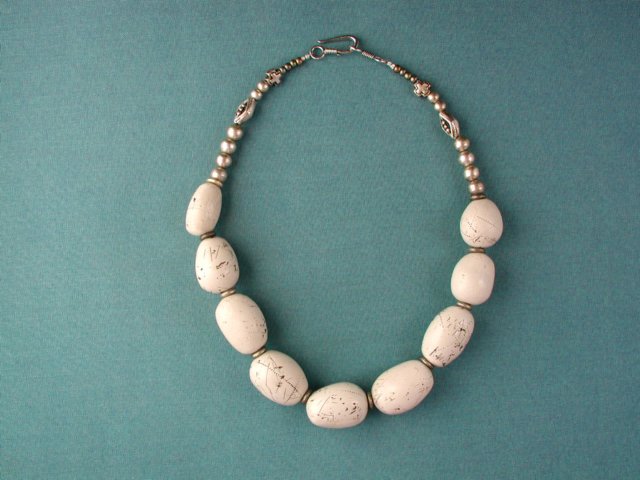 fauxmooseantlernecklacewithnickelbeads.jpg